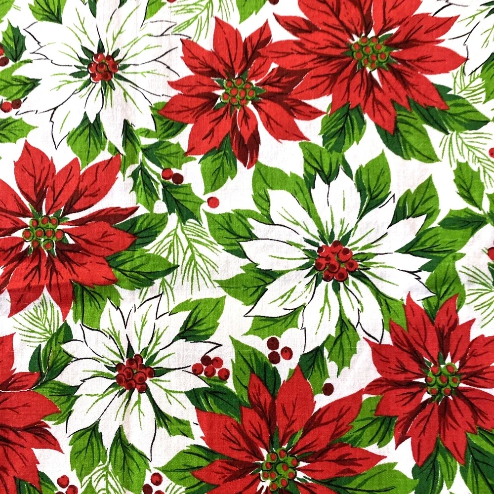 Christmas Tablecloth 1980’s Lightweight Cotton Blend Poinsettias Red Green White